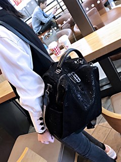 Сумка рюкзак со скрытыми пайетками черный / Женский рюкзак трансформер /Городской рюкзак - фото 62105